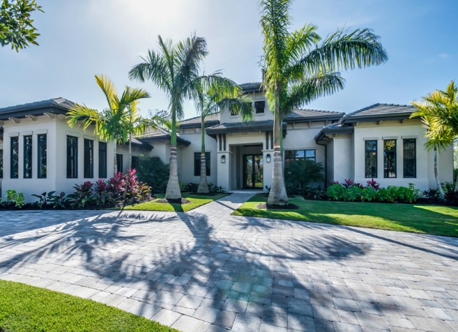 tropical front yard landscaping