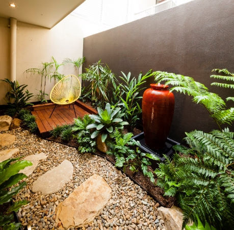 tropical courtyard design