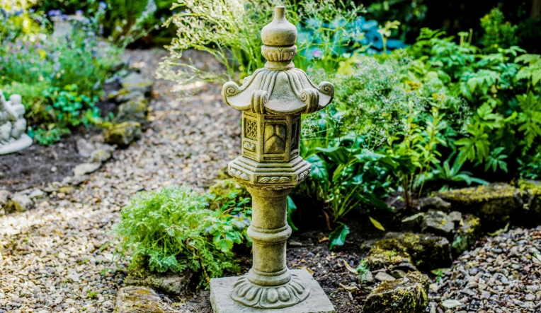 tall garden ornaments