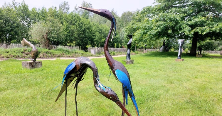 blue heron metal yard art