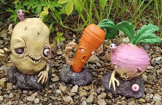 unique garden ornaments