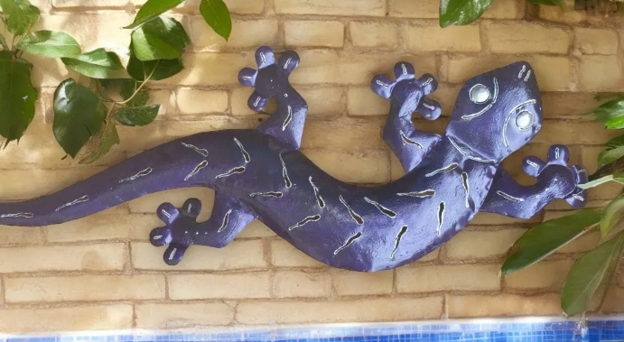 gecko metal wall art