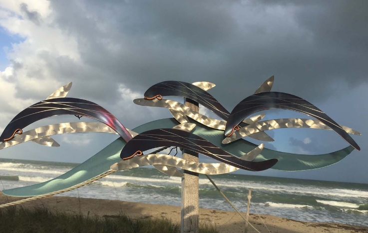 metal beach art