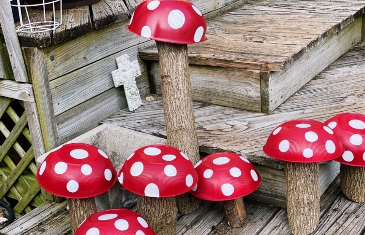 toadstool garden ornaments