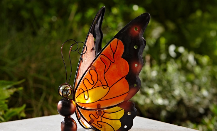 solar light garden ornaments