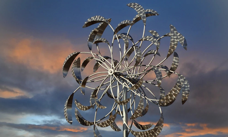 wind sculpture spinner