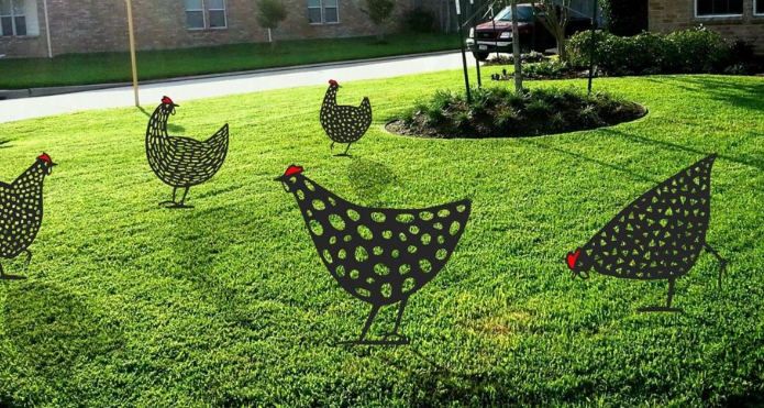 chicken yard art metal