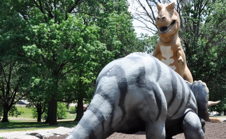 t rex garden sculpture